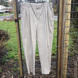 L.L.Bean Comfort waist all cotton Khaki pants size 36/32
